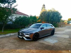 Gris / plata Usado 2020 Mercedes CLA180 Shooting Brake Familiar | 27.000 € (Precio justo)
