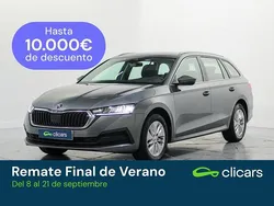 Gris Usado 2022 Skoda Octavia Ambition Familiar | 19.490 € (Buen precio)