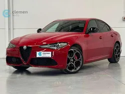 Rojo Usado 2022 Alfa Romeo Giulia Veloce Berlina | 38.900 € (Precio justo)