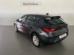 Gris Usado 2022 Seat Leon Style | 21.900 € (Precio justo)