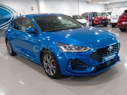 Azul Usado 2022 Ford Focus ST-Line Berlina | 19.400 € (Precio justo)