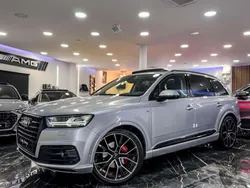 Gris Usado 2018 Audi Q7 Ambiente SUV | 35.990 € (Precio justo)