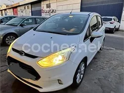 Blanco Usado 2017 Ford B-MAX Titanium Monovolumen | 8900 € (Caro)