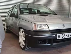 Gris Usado 1991 Renault Clio Utilitario | 16.000 €