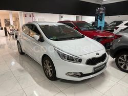 Blanco Usado 2013 Kia Ceed Utilitario | 7900 € (Buen precio)