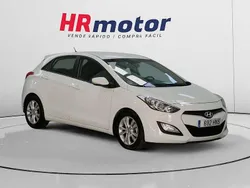 Blanco Usado 2013 Hyundai i30 Utilitario | 8290 € (Precio justo)
