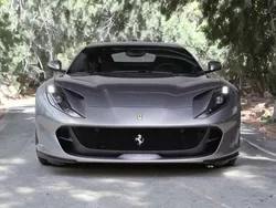 Gris Usado 2019 Ferrari 812 Coupe | 329.900 €