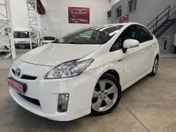 Blanco Usado 2011 Toyota Prius Advance Utilitario | 13.900 € (Un poco caro)