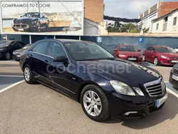 Azul Usado 2010 Mercedes E250 Avantgarde Berlina | 13.990 € (Buen precio)