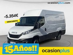 Blanco Usado 2023 Iveco Daily Berlina | 29.200 € (Precio justo)