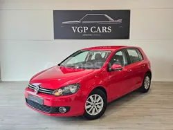 Rojo Usado 2009 VW Golf VI Advance Berlina | 9800 € (Precio justo)