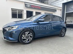 Azul Usado 2024 Hyundai i20 Berlina | 19.350 € (Precio justo)