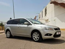Gris / plata Usado 2011 Ford Focus Trend Familiar | 3750 € (Precio justo)