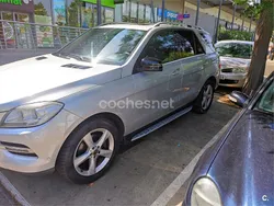 Gris / plata Usado 2011 Mercedes ML350 SUV | 15.000 €