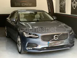 Azul Usado 2017 Volvo S90 Momentum Berlina | 23.890 € (Precio justo)