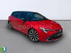 Rojo Usado 2024 Toyota Corolla Edition Berlina | 30.400 €