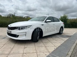 Blanco Usado 2016 Kia Optima Berlina | 7490 € (Buen precio)