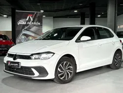 Blanco Usado 2023 VW Polo Life Utilitario | 16.900 € (Precio justo)