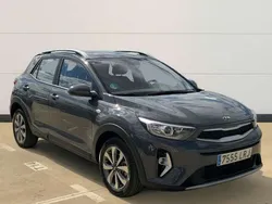 Usado 2021 Kia Stonic SUV | 15.000 € (Precio justo)