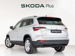 Gris / plata Nuevo 2025 Skoda Karoq Selection SUV | 31.500 € (Un poco caro)