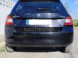 Negro Usado 2016 Skoda Fabia Ambition Berlina | 8000 € (Precio justo)