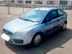 Azul Usado 2007 Ford Focus Trend Berlina | 2990 € (Buen precio)