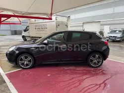 Negro Usado 2015 Alfa Romeo Giulietta Sprint Utilitario | 9850 € (Un poco caro)