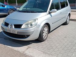Gris / plata Usado 2008 Renault Scénic II Dynamique Monovolumen | 3000 € (Precio justo)