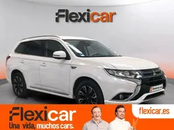 Blanco Usado 2018 Mitsubishi Outlander Motion SUV | 19.990 € (Precio justo)