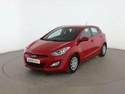 Rojo Usado 2013 Hyundai i30 Utilitario | 8499 € (Precio justo)