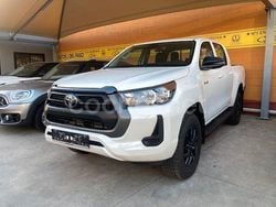 Blanco Usado 2025 Toyota HiLux Sport Recogida | 50.900 € (Caro)