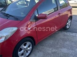 Rojo Usado 2007 Toyota Yaris Berlina | 4490 € (Precio justo)