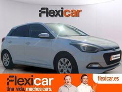 Blanco Usado 2016 Hyundai i20 Berlina | 9470 € (Precio justo)