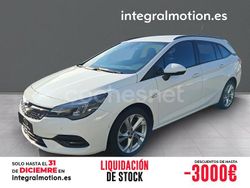 Blanco Usado 2020 Opel Astra GS Line Familiar | 12.900 € (Caro)