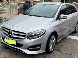 Gris / plata Usado 2016 Mercedes B200 Monovolumen | 12.990 € (Precio justo)