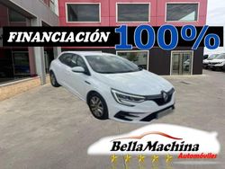 Blanco Usado 2023 Renault Mégane IV Business Berlina | 13.950 € (Precio justo)