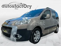 Beige Usado 2010 Peugeot Partner Tepee Outdoor Monovolumen | 7990 € (Precio justo)