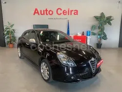 Marrón Usado 2013 Alfa Romeo Giulietta Distinctive Utilitario | 6000 €