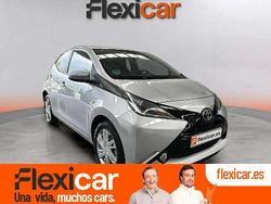 Gris Usado 2016 Toyota Aygo X-play Utilitario | 7990 € (Precio justo)