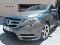 Azul Usado 2013 Mercedes B180 Monovolumen | 11.800 € (Precio justo)