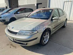 Beige Usado 2004 Renault Laguna II Expression Berlina | 2990 € (Un poco caro)