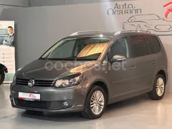 Gris / plata Usado 2014 VW Touran Advance Monovolumen | 14.490 € (Precio justo)