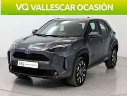 Gris Usado 2024 Toyota Yaris Cross Active SUV | 25.800 € (Un poco caro)