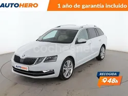 Blanco Usado 2017 Skoda Octavia Style Familiar | 17.899 € (Un poco caro)