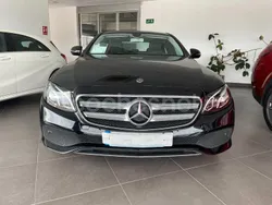 Negro Usado 2018 Mercedes E220 Berlina | 26.899 € (Precio justo)
