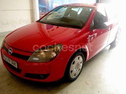 Rojo Usado 2004 Opel Astra Enjoy Berlina | 1690 € (Un poco caro)