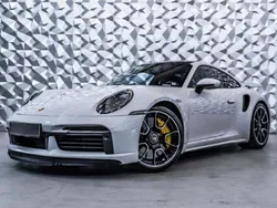 Gris Usado 2022 Porsche 992 Coupe | 245.000 €