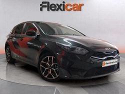 Gris Usado 2023 Kia Ceed Utilitario | 17.390 € (Super precio)