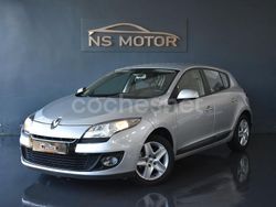 Gris / plata Usado 2012 Renault Mégane III Authentique Berlina | 7900 € (Un poco caro)