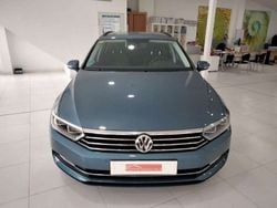 Azul Usado 2017 VW Passat Advance Familiar | 22.500 € (Caro)